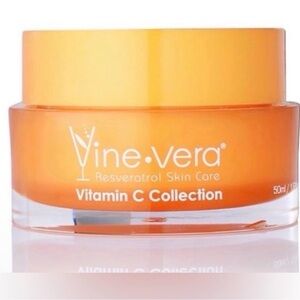 Vine Vera Resveratrol Vitamin C Peeling 1.69 fl oz/ 50 g ~ Retail $176
